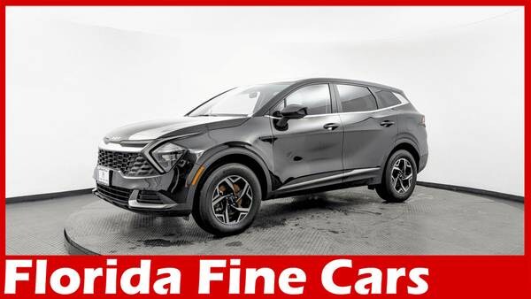 Kia Sportage with VIN: KNDPUCAF9P7051196