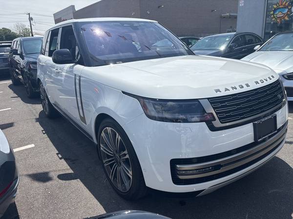 Land Rover Range Rover with VIN: SALKP9FU2PA082216