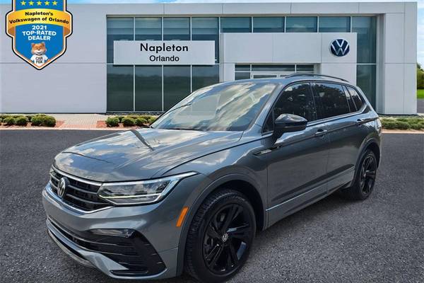 2024 Volkswagen Tiguan SE R-Line Black