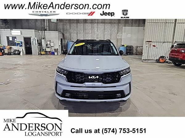 Kia Sorento with VIN: 5XYRKDLF4PG195324