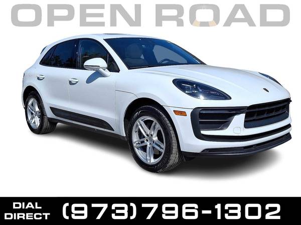Porsche Macan with VIN: WP1AA2A56NLB08814