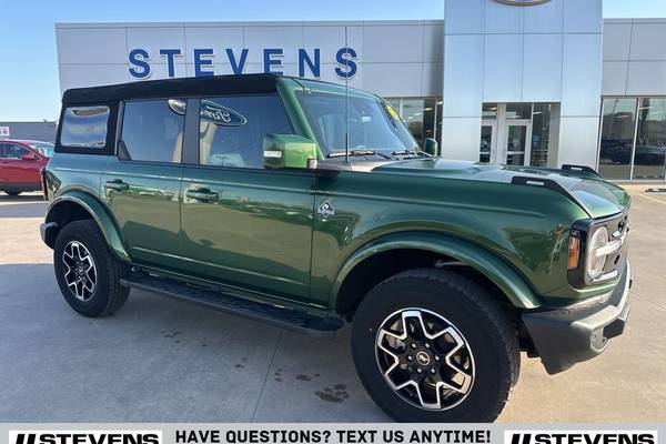 2024 Ford Bronco Outer Banks