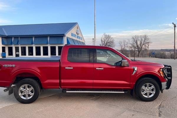 2024 Ford F-150 XLT  SuperCrew