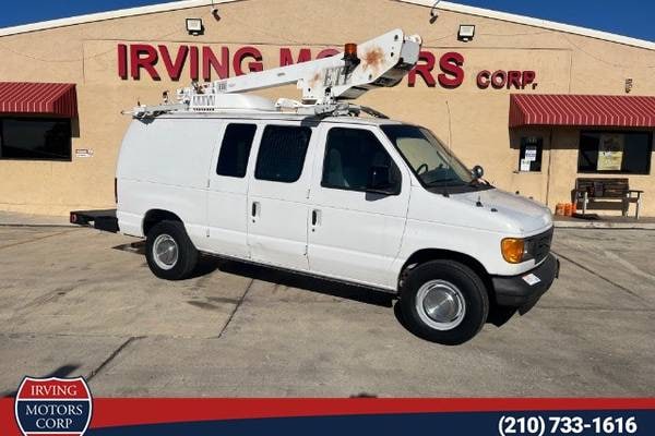 2006 Ford Econoline Cargo E-350 Super Duty