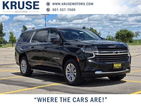 Chevrolet Suburban with VIN: 1GNSKCKD1MR240848