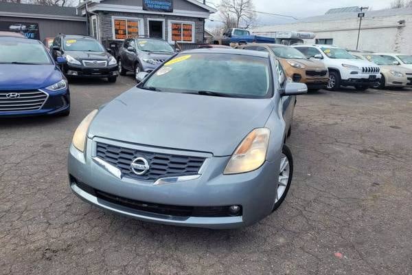 2008 Nissan Altima 3.5 SE Coupe