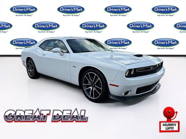 Dodge Challenger with VIN: 2C3CDZBT3PH605380