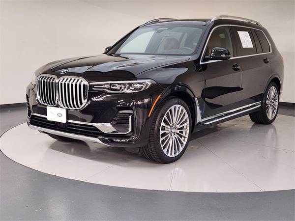 BMW X7 with VIN: 5UXCW2C04N9M63554