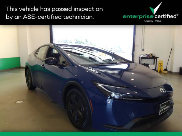 Toyota Prius with VIN: JTDACAAU0R3023745