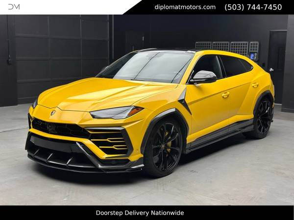 Lamborghini Urus with VIN: ZPBUA1ZL5KLA03021