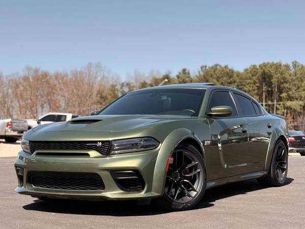 Dodge Charger with VIN: 2C3CDXGJ3NH101727
