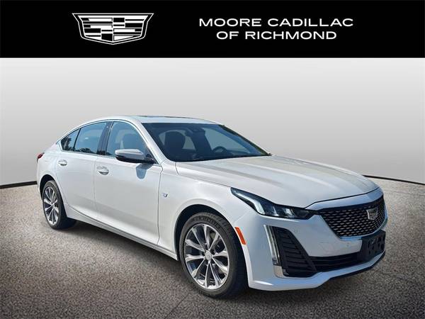 Cadillac CT5 with VIN: 1G6DT5RW0N0136815