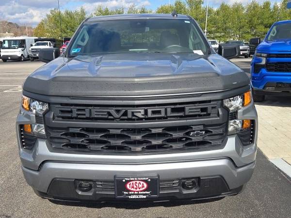 Chevrolet Silverado 1500 with VIN: 1GCRDBEK8RZ114788