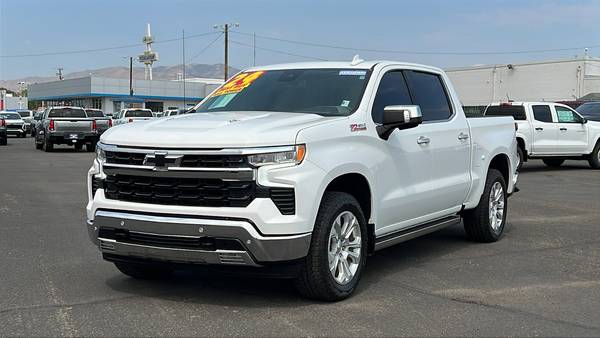 Chevrolet Silverado 1500 with VIN: 3GCUDGEL0RG202766