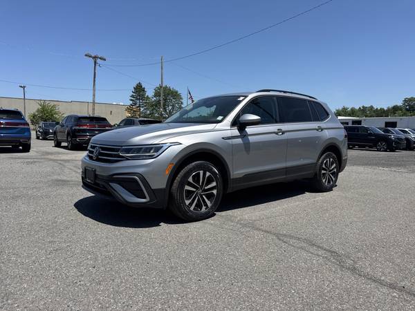 Volkswagen Tiguan with VIN: 3VVFB7AX4PM014338
