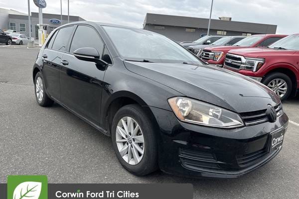 2015 Volkswagen Golf TSI S Hatchback