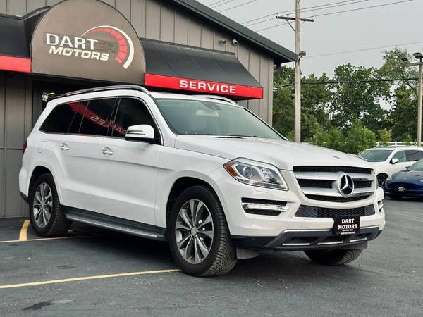 Mercedes-Benz GL-Class with VIN: 4JGDF2EE1FA450237