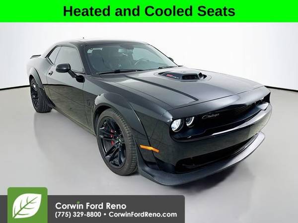 Dodge Challenger with VIN: 2C3CDZFJ1MH564106
