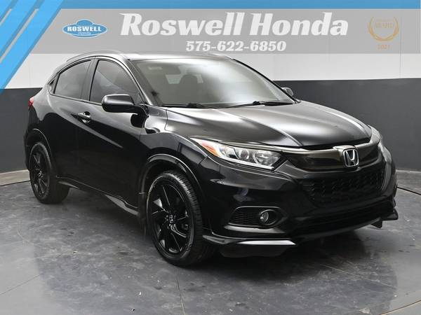 Honda HR-V with VIN: 3CZRU5H16NM712890