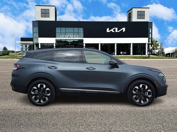 Kia Sportage Plug-In Hybrid with VIN: KNDPZDDH5R7160374
