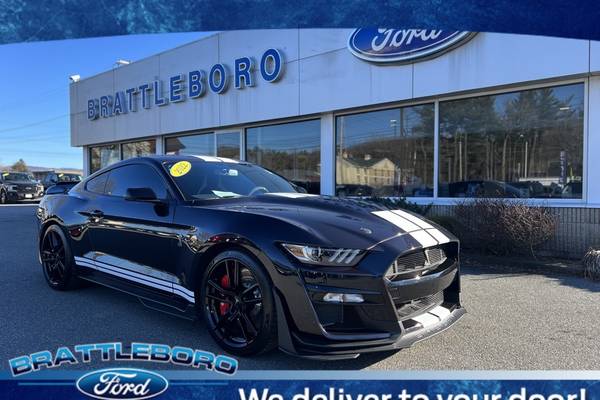 2022 Ford Shelby GT500 Base Coupe
