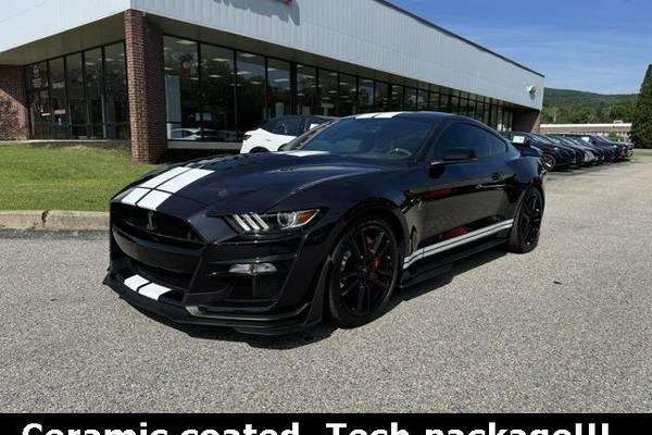 2022 Ford Shelby GT500 Base Coupe