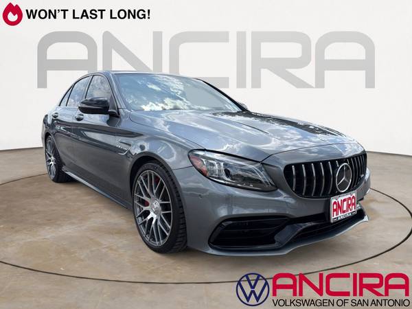 Mercedes-Benz C-Class with VIN: W1KWF8HBXMR621105