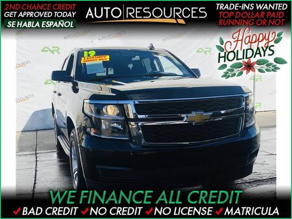 Chevrolet Tahoe with VIN: 1GNSKBKC4KR289394