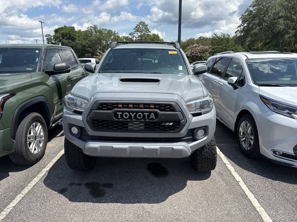 Toyota Tacoma with VIN: 3TYCZ5ANXMT012870