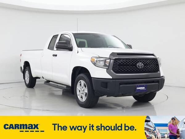 Toyota Tundra with VIN: 5TFCW5F11JX023854