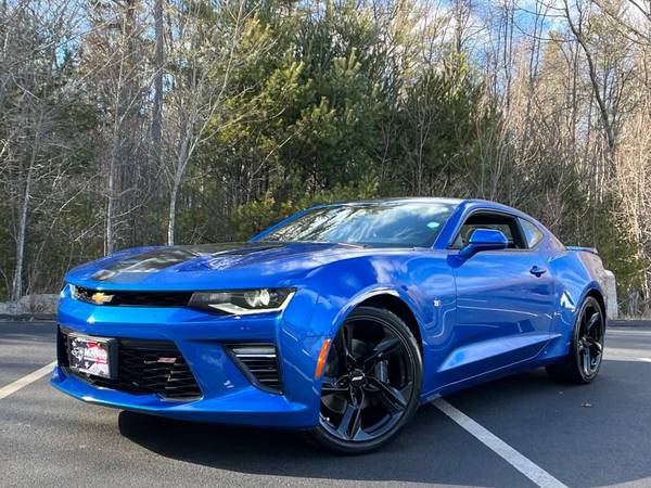 Chevrolet Camaro with VIN: 1G1FF1R71J0188035