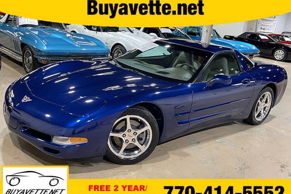 2004 Chevrolet Corvette Base Coupe