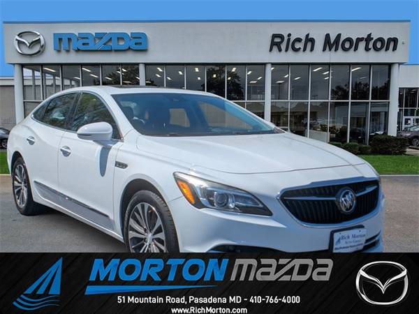 Buick LaCrosse with VIN: 1G4ZR5SS5HU202468