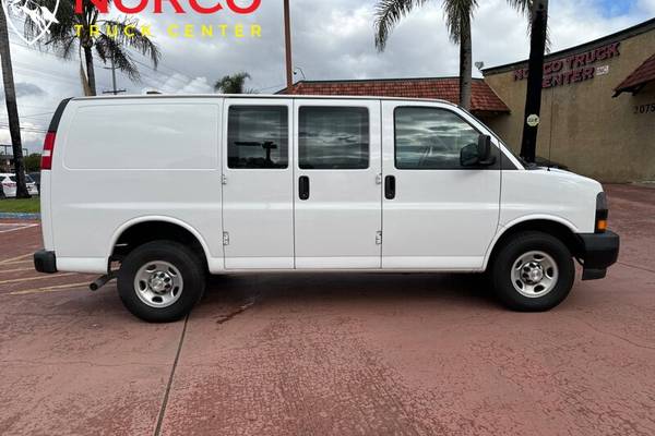 2021 Chevrolet Express Cargo 2500