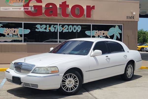 2008 Lincoln Town Car Signature Limited