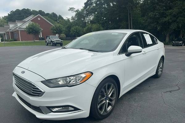 2017 Ford Fusion SE