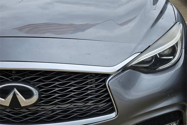 2018 INFINITI QX30 Premium