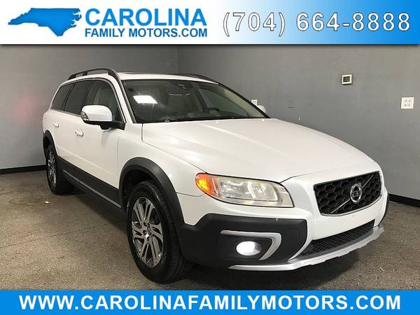 Volvo XC70 with VIN: YV440MBK5F1206647
