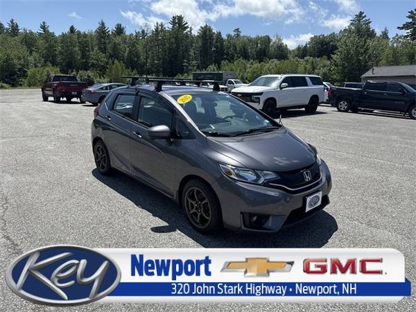 Honda Fit with VIN: 3HGGK5H86FM715775
