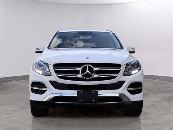 Mercedes-Benz GLE-Class with VIN: 4JGDA5GB5KB205173
