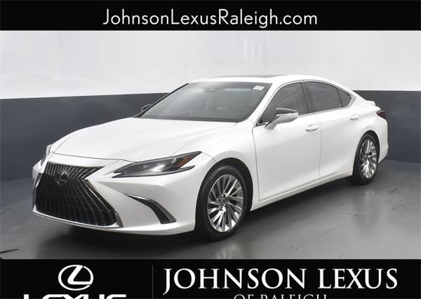 Lexus ES 350 with VIN: 58AEZ1B17NU128120