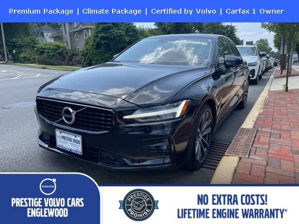 Volvo S60 with VIN: 7JRL12TZ2NG174250