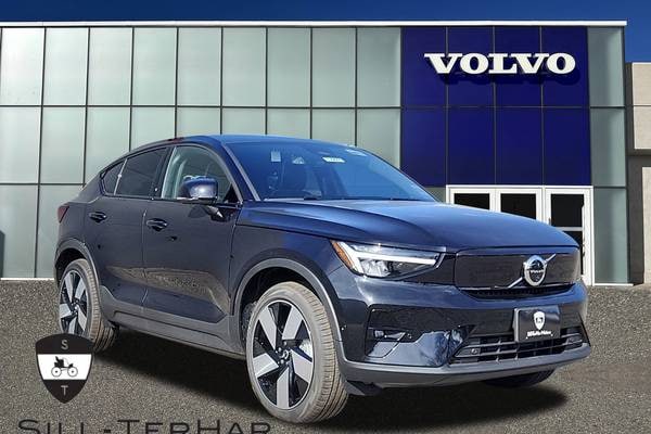 2024 Volvo C40 Recharge Twin Motor Plus Hatchback