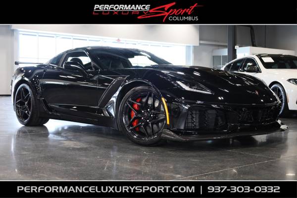 Chevrolet Corvette with VIN: 1G1Y52D93K5801027