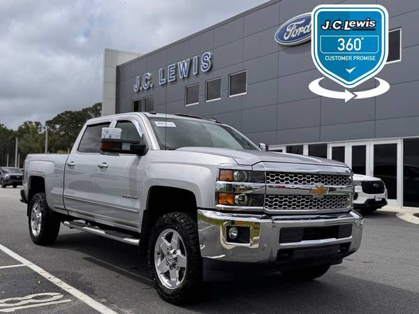 Chevrolet Silverado 2500HD with VIN: 1GC1KWEG6FF621367