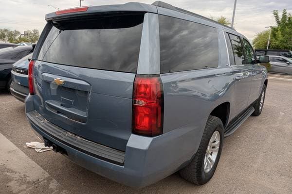 2016 Chevrolet Suburban LS