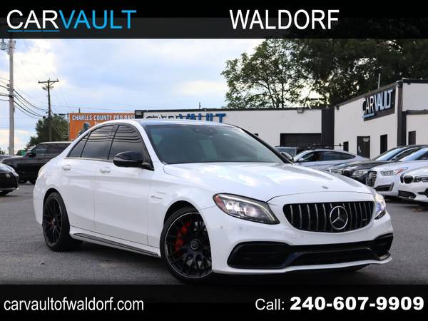 Mercedes-Benz C-Class with VIN: 55SWF8HB5KU302576