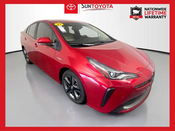 Toyota Prius with VIN: JTDKAMFU9M3131374