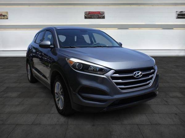 Hyundai Tucson with VIN: KM8J23A42HU293451