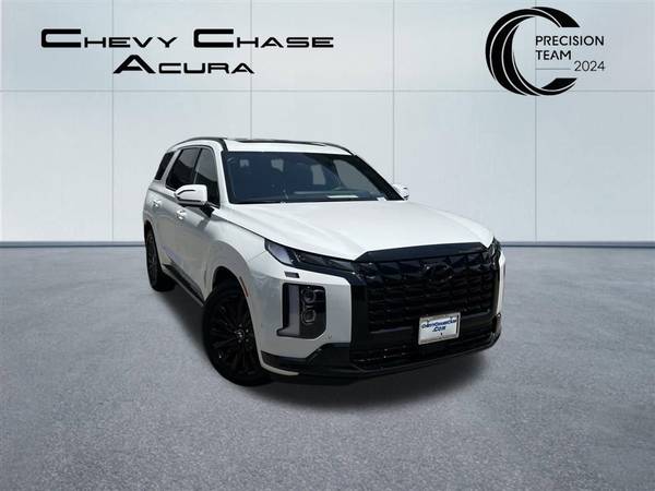 Hyundai Palisade with VIN: KM8R7DGE1SU810420